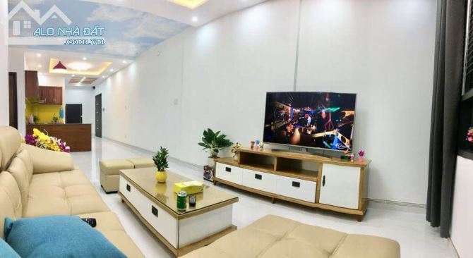 Lapen Center · Phường Tam Thắng