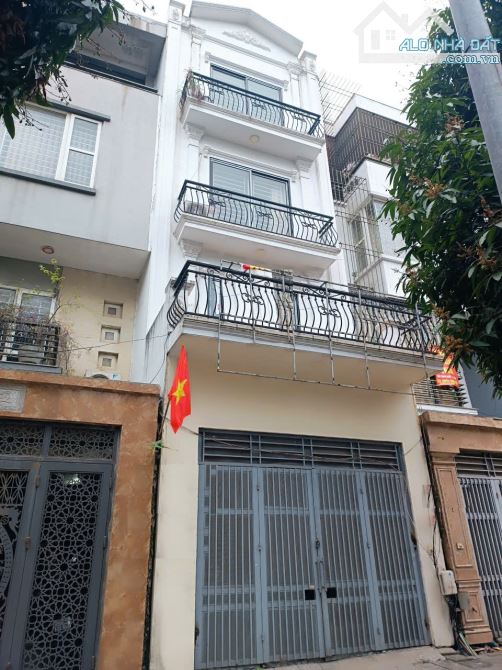 Phường Kiến Hưng, Hà Nội