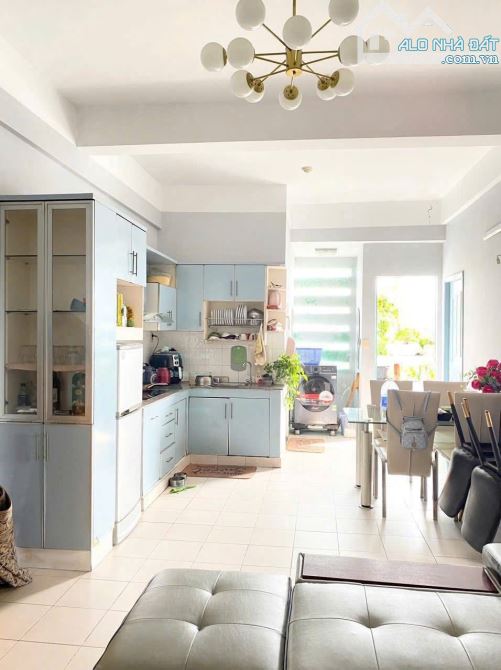 Phường Hạnh Thông, Ho Chi Minh City
