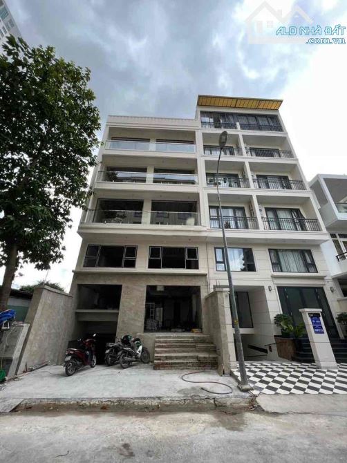 Phường Cát Lái, Ho Chi Minh City