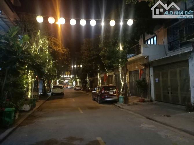 Phường Kiến Hưng, Hà Nội